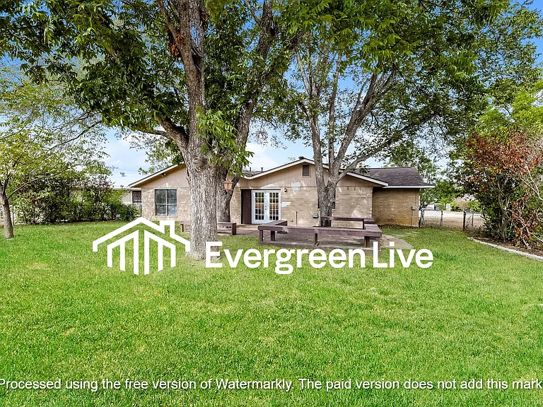 6610 Carrie Ln — Photo 11