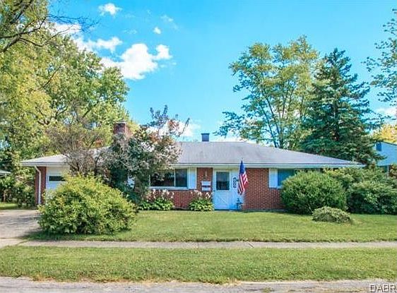 1st image of 800 Butternut Dr