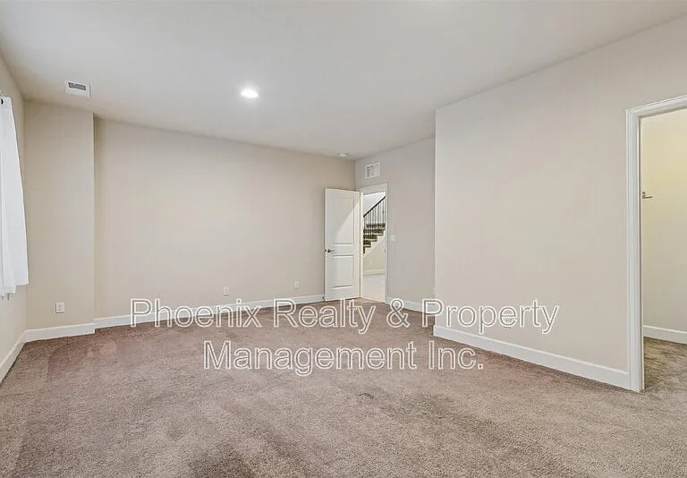 2274 Front Range Rd — Photo 16