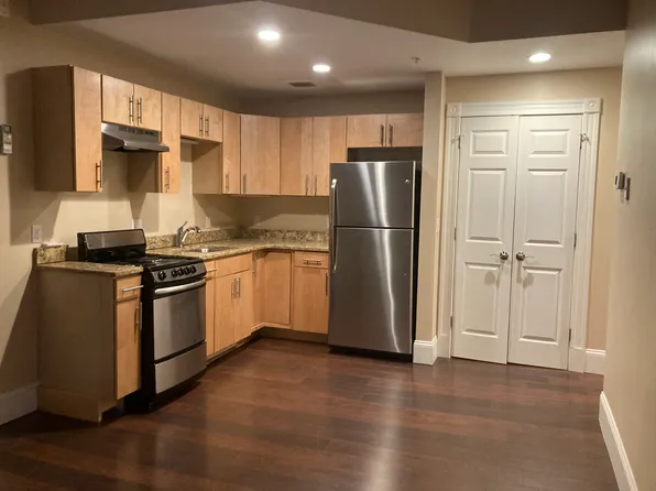 3 S Main St #36, Concord, NH 03301