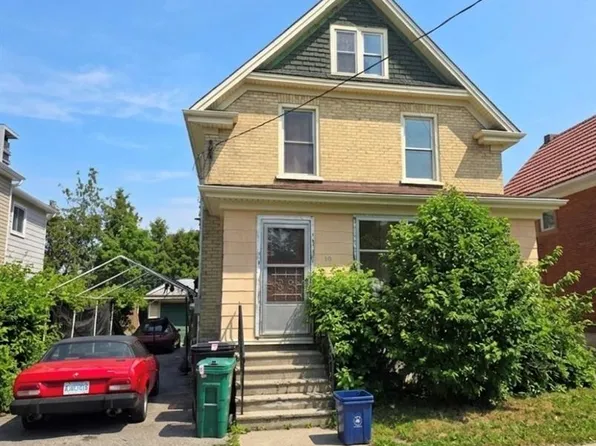 50 Theresa St, Kitchener, ON N2G 1M1