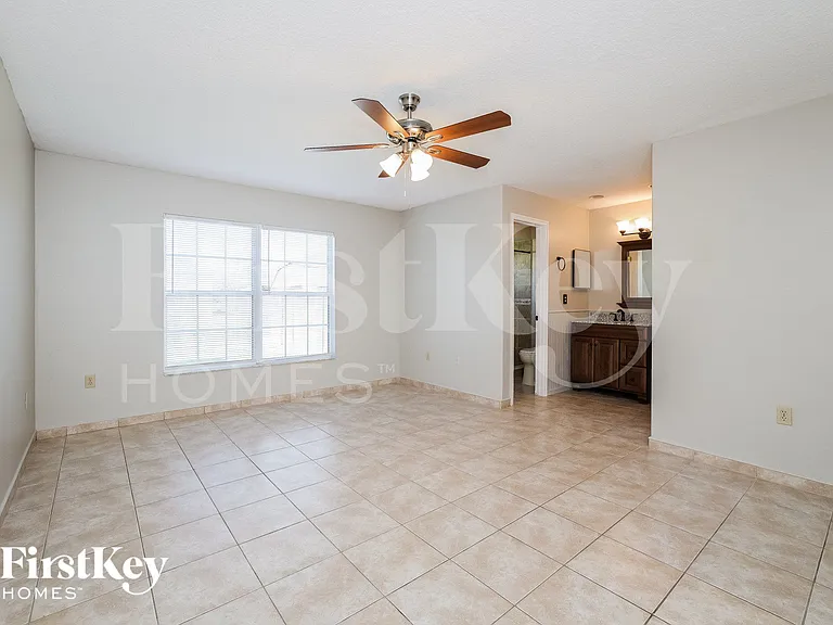 585 Koala Dr — Photo 7