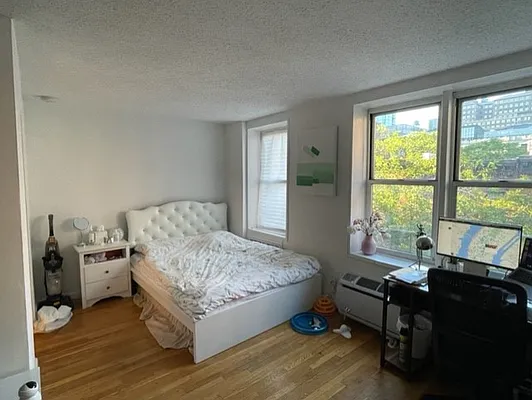 Rented by K & O Realty Associates Inc. | media 17