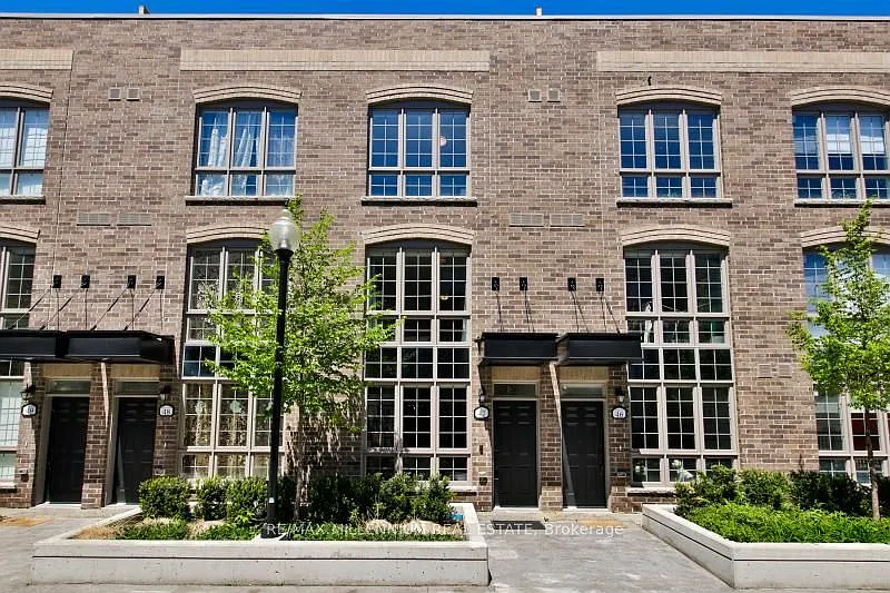 4 bed, $4,200 — Photo 2