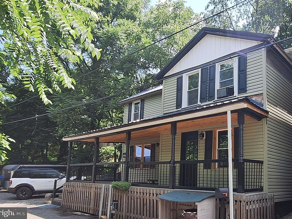 1st image of 640 Baker St