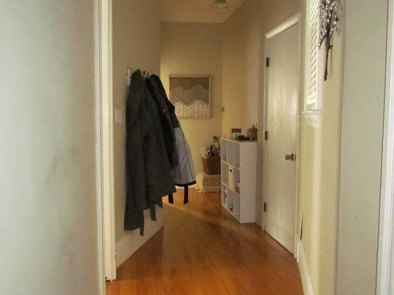 750 E 3rd St #2 — Photo 25