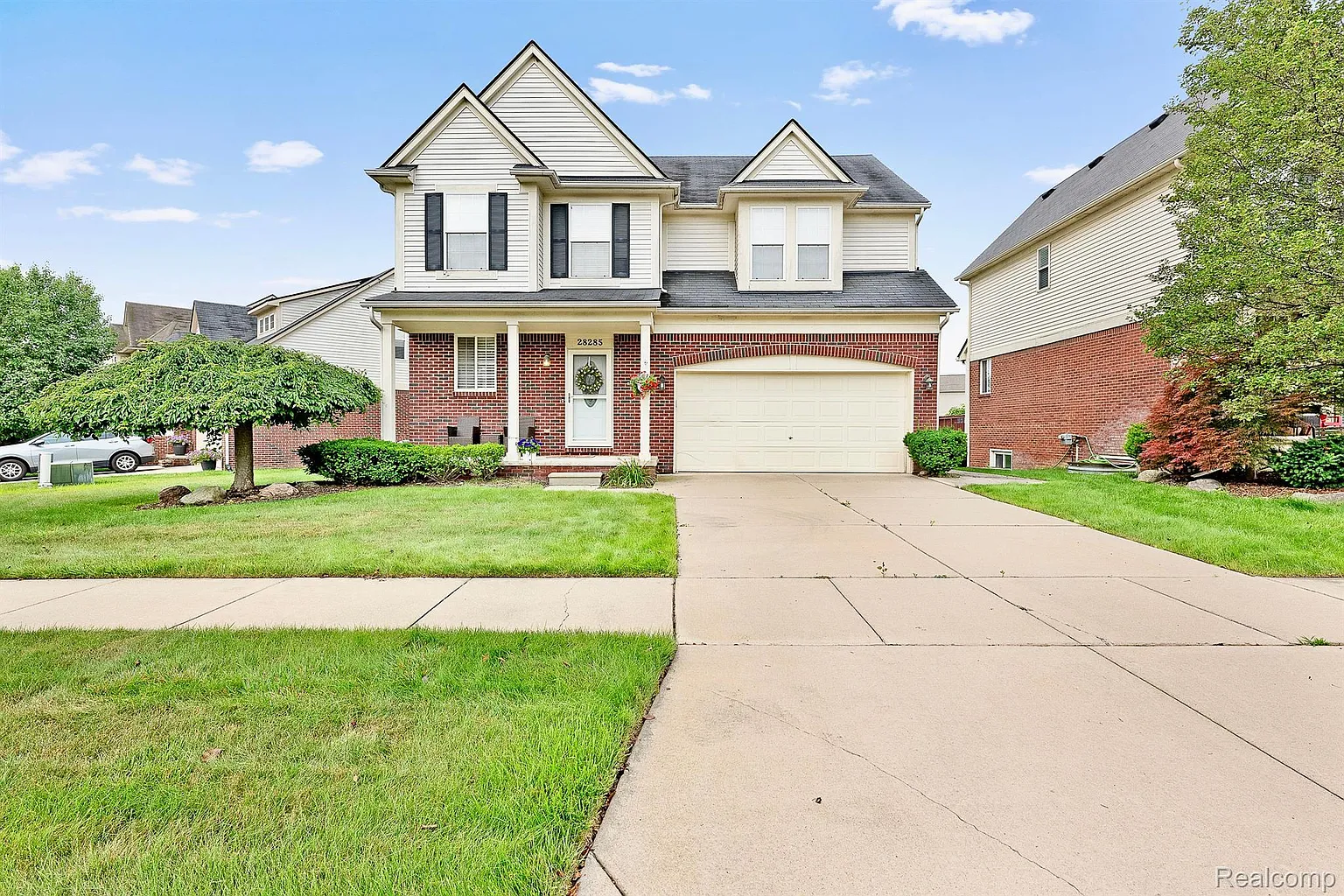 28285 Cottage Ln photo 1