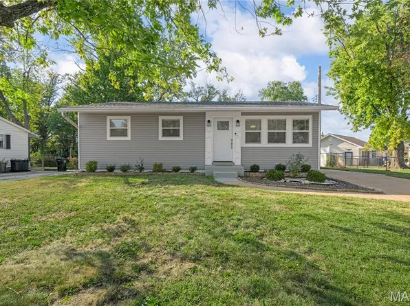 11345 Revere Ln, Saint Louis, MO 63128