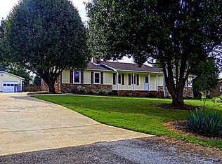 5 Lisa Dr, Williamston, SC 29697