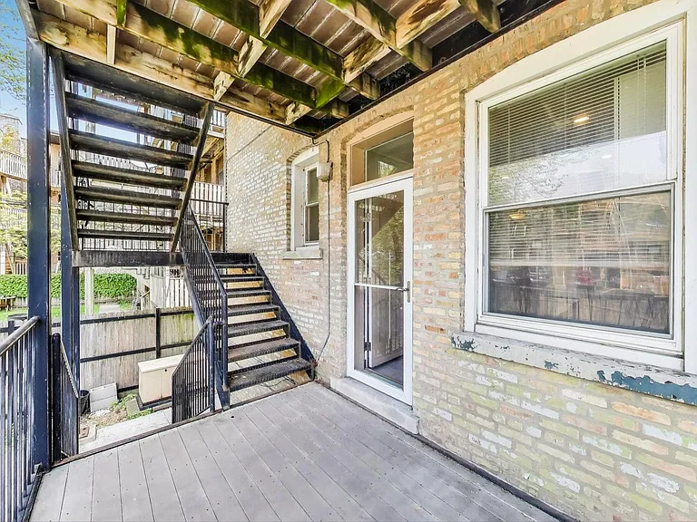4746 N Malden St #3 — Photo 19