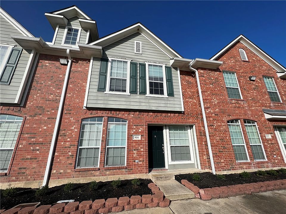 1st image of 1001 Krenek Tap Rd APT 1504
