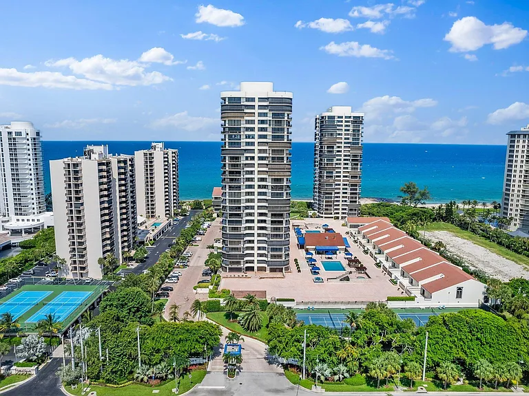 4000 N Ocean Dr #703 — Photo 54
