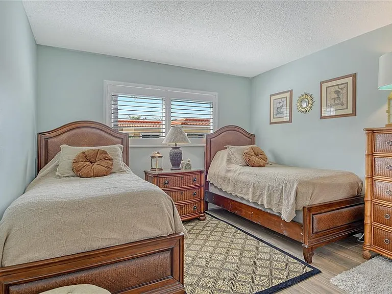 4780 Gulf Of Mexico Dr #5 — Photo 20