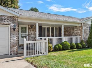 5304 Deerwood Lk, Springfield, IL 62703