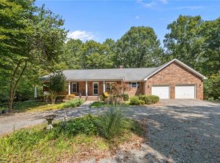 1243 Hunt Joyce Rd, Madison, NC 27025
