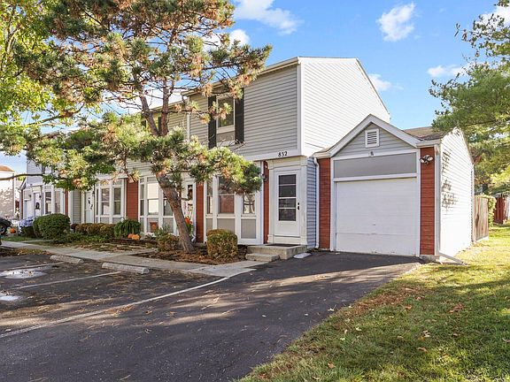 2nd image of 832 Annagladys Dr #B4