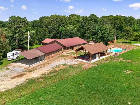 7383 S 447th Rd, Rose, OK 74364