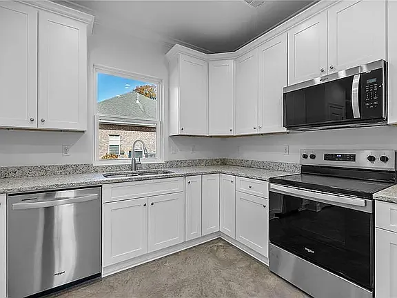 3 bed, 1350 sqft, $1,650 — Photo 4