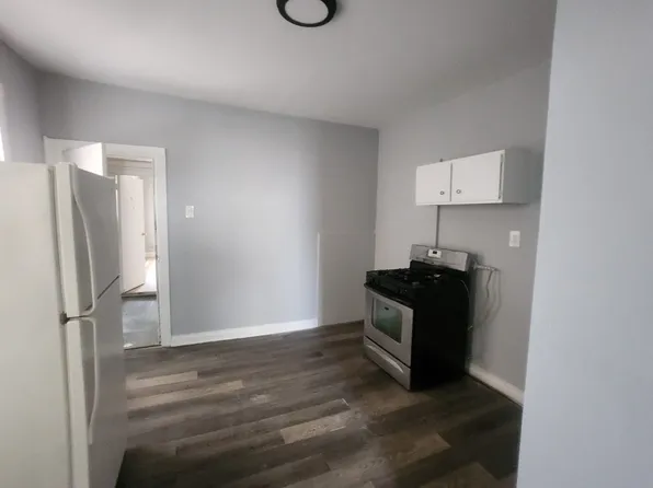 8927 S Muskegon Ave #2B, Chicago, IL 60617