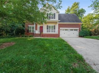 2815 Walcourt Valley Pl, Charlotte, NC 28270