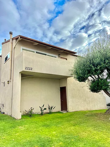 2222 Harriman Ln #1 Photo 1