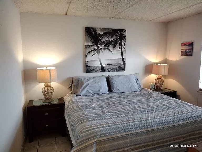 111 E Gardenia St #301 — Photo 4