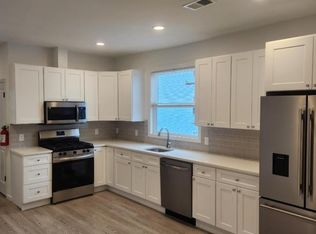 190 8th St, Passaic, NJ 07055