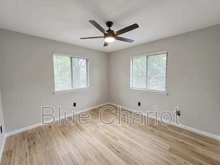 708 Ellington St #1 — Photo 8