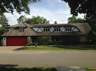 700 North Path, Wheaton, IL 60187