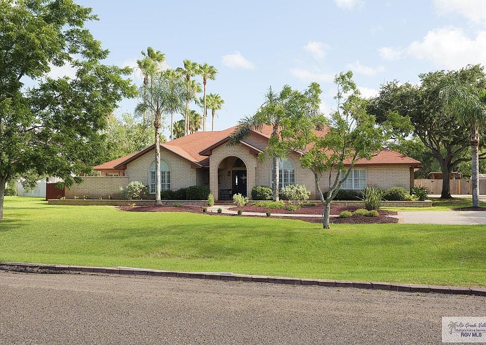 1st image of 118 N Nueces Park Ln