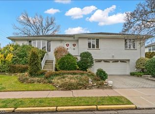 334 Walter Ave, Hasbrouck Heights, NJ 07604