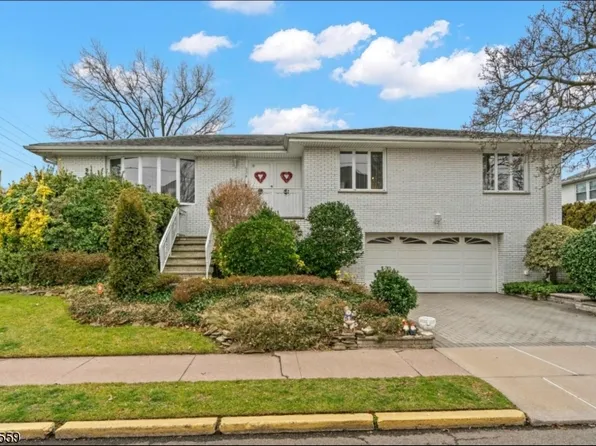 334 Walter Ave, Hasbrouck Heights Boro, NJ 07604