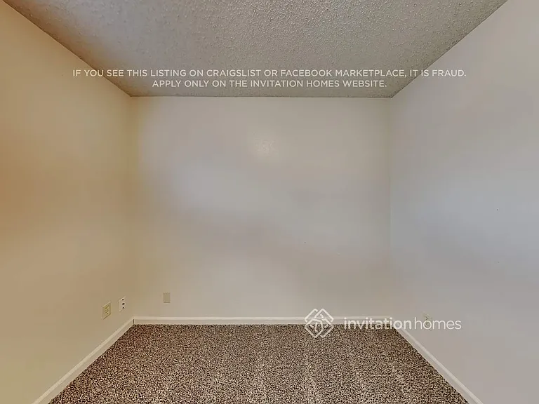 5884 Revelstok Dr — Photo 11