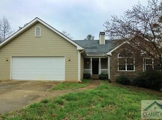 300 Oak Hill Cir, Covington, GA