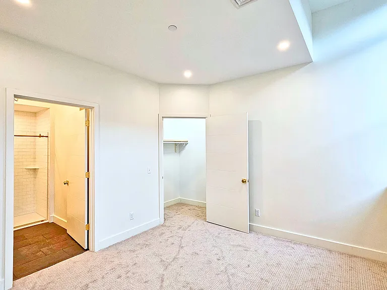 131 Main St #2A-2 — Photo 5