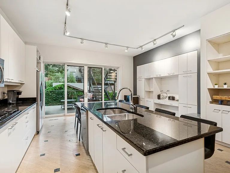 1416 N Cleveland Ave #1 — Photo 4