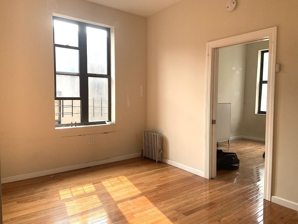 1st image of 500 W 170th St #54