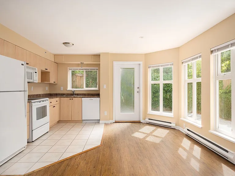 1099 W 71st Ave #101 — Photo 5