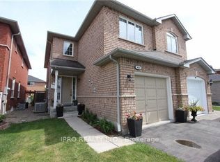 3832 Spicewood Way, Mississauga, ON L5N 7W7