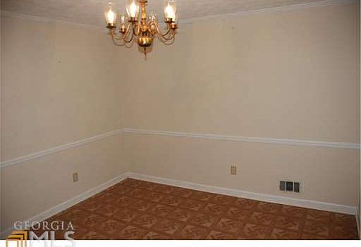 3rd image of 190 Ashley Dr