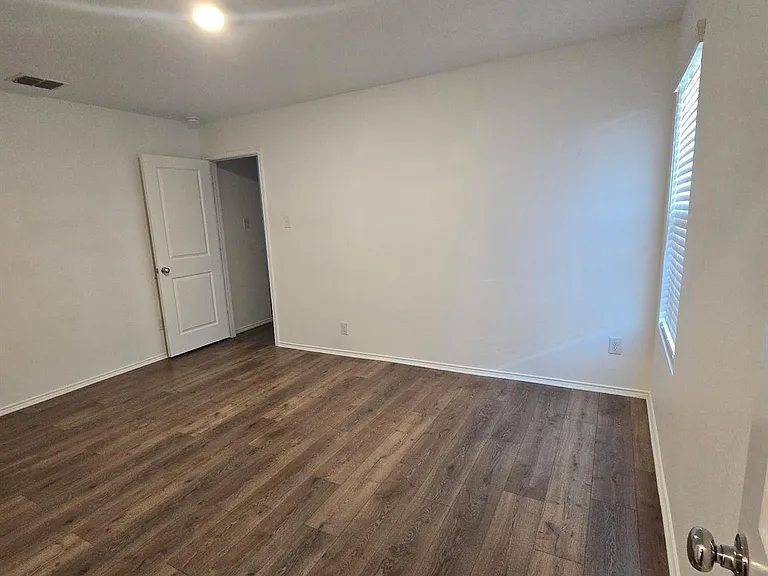 3116 Harper St — Photo 9