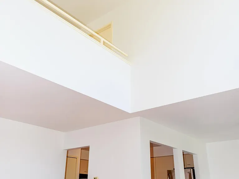 716 Eton Ct — Photo 4