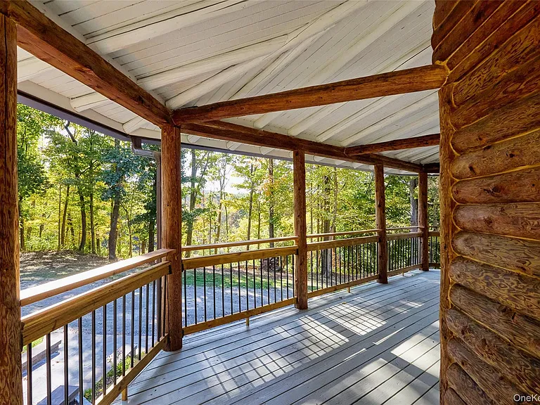 568 Oak Summit Rd — Photo 38