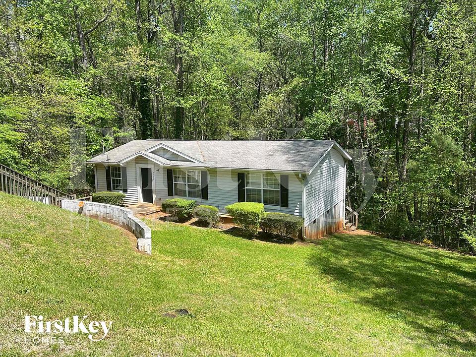 1st image of 4452 Janice Dr