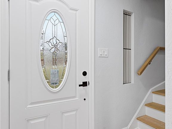 4th image of 772 Scott Rd