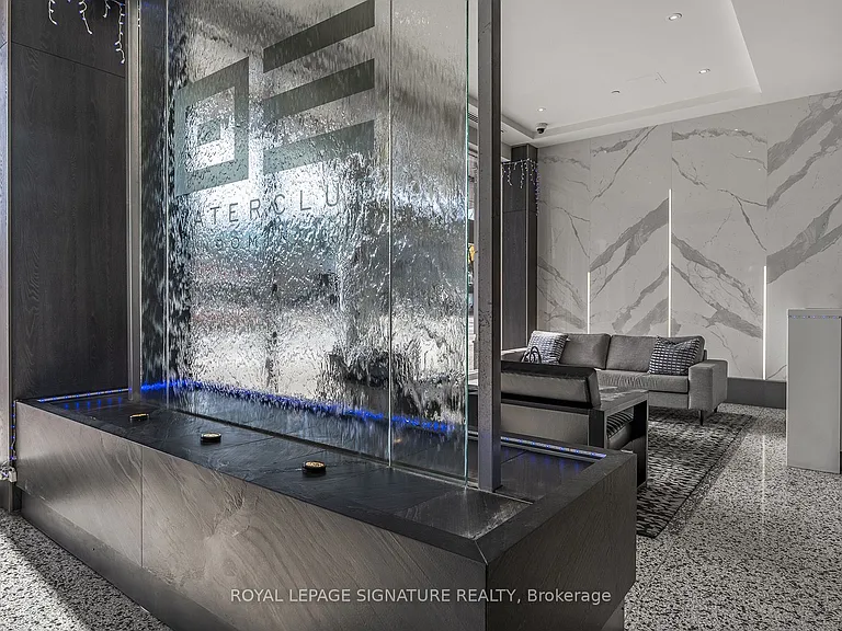 218 Queens Quay W #2303 — Photo 39
