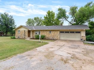 5 W Timothy Dr, Goddard, KS 67052