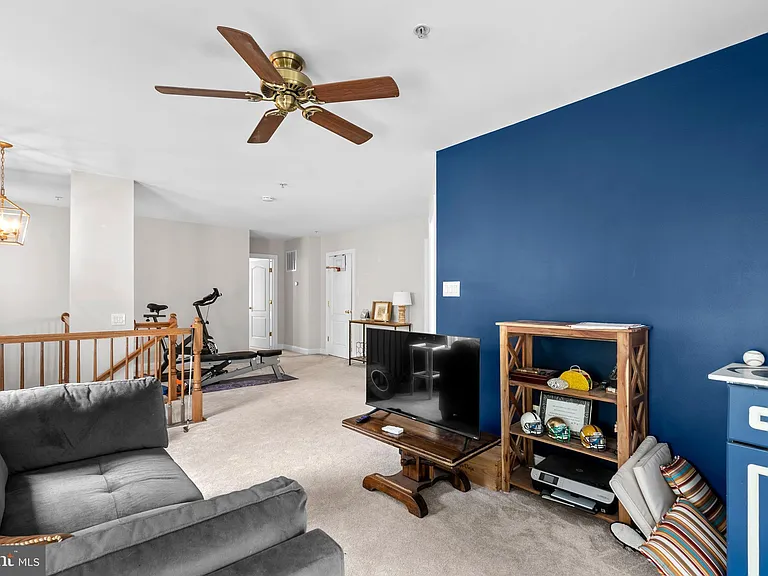 15 Swanton Ln #100 — Photo 16