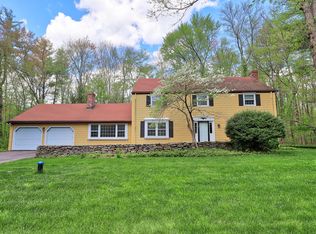 30 Sunset Hill Rd, Simsbury, CT 06070