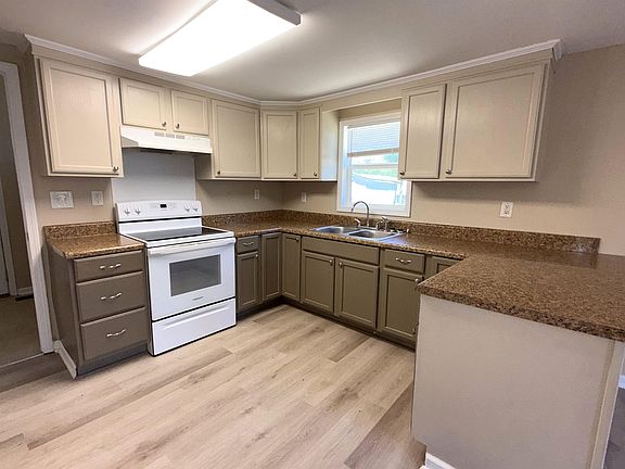 4th image of 137 New St
